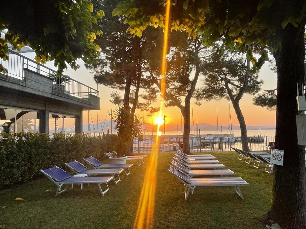 Villaggio Turistico Dei Tigli Padenghe sul Garda Exterior foto