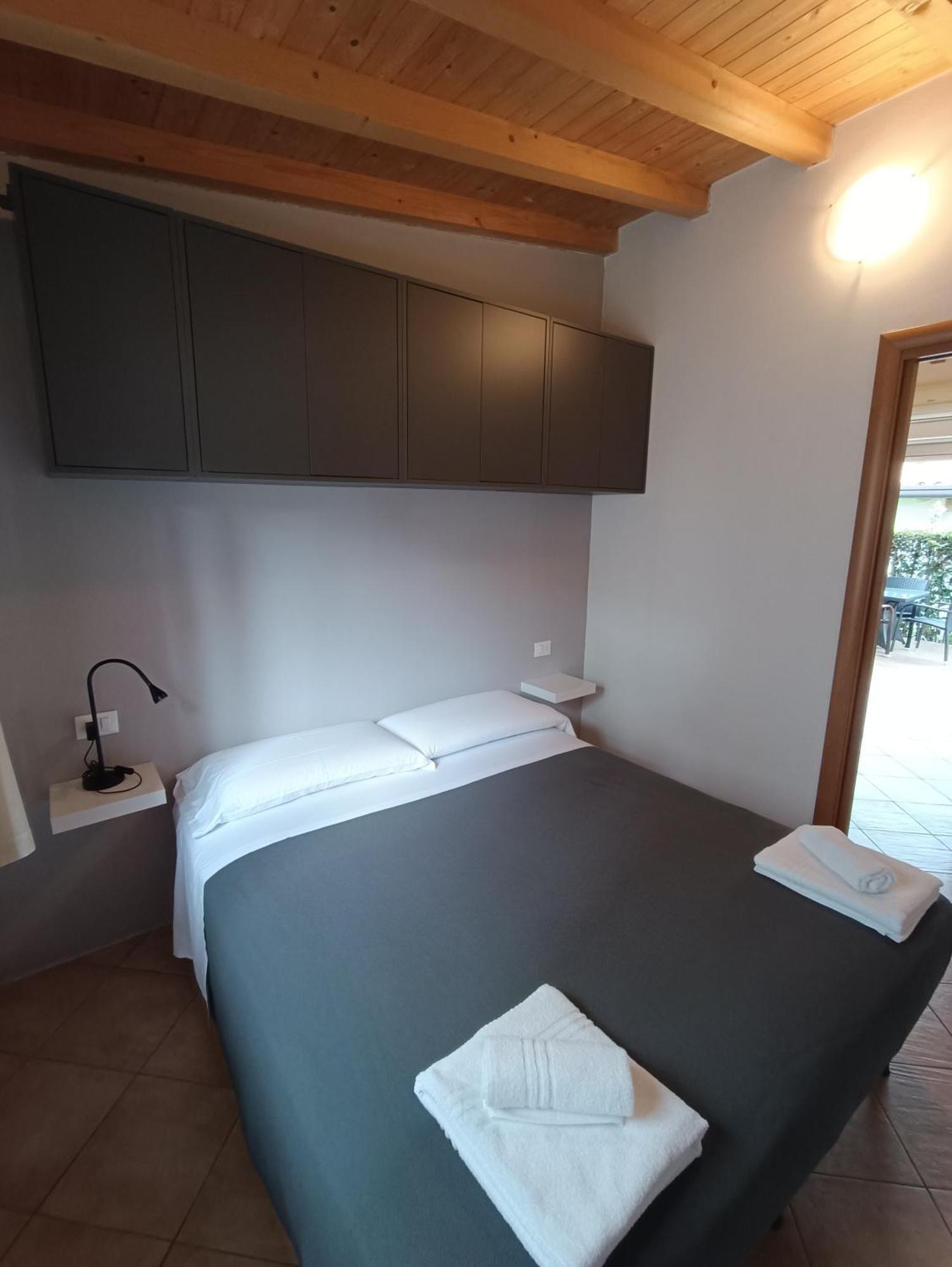 Villaggio Turistico Dei Tigli Padenghe sul Garda Quarto foto